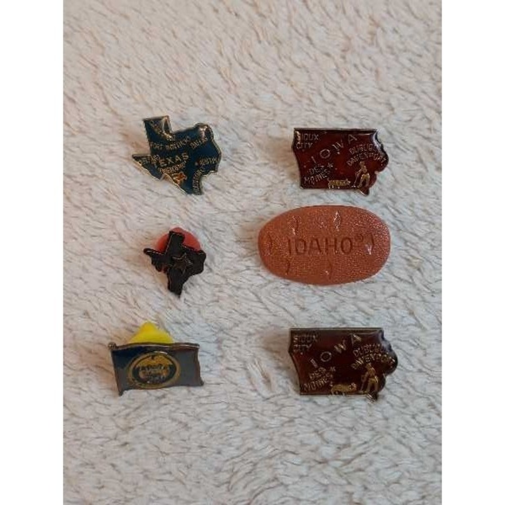 Vintage Texas‎ Iowa Idaho State Map Enamel Lapel Pin Lot Souvenir